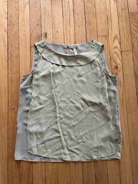 Sleeveless Scoop-Neck Camisole in Light Sage
